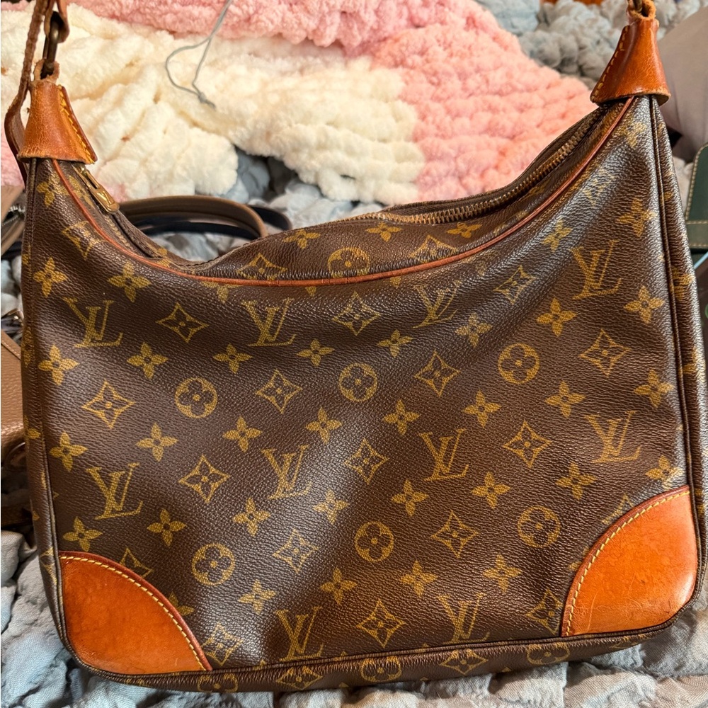 LV Boulogne 30